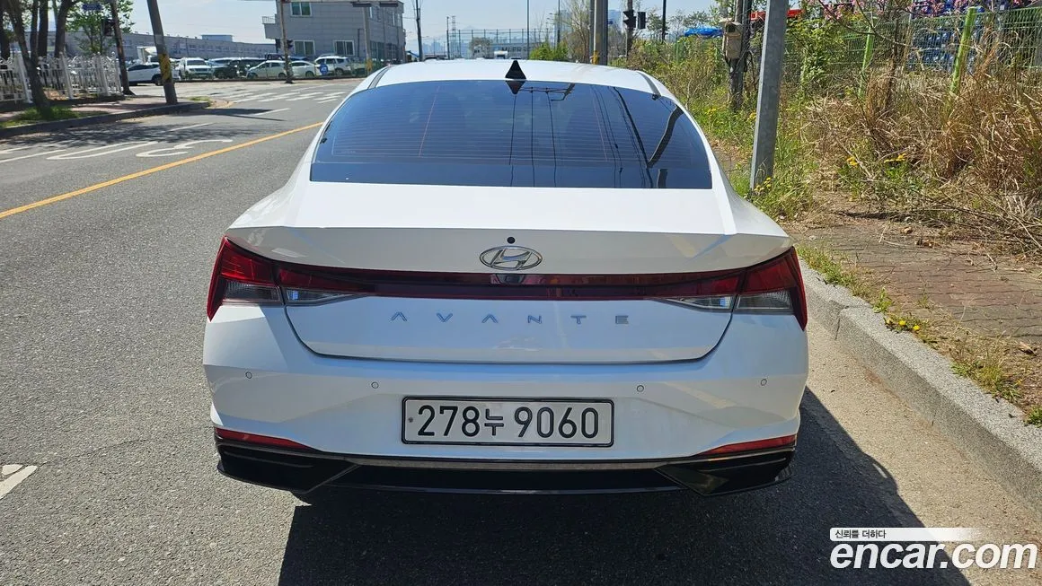 Hyundai AVANTE — фото 4