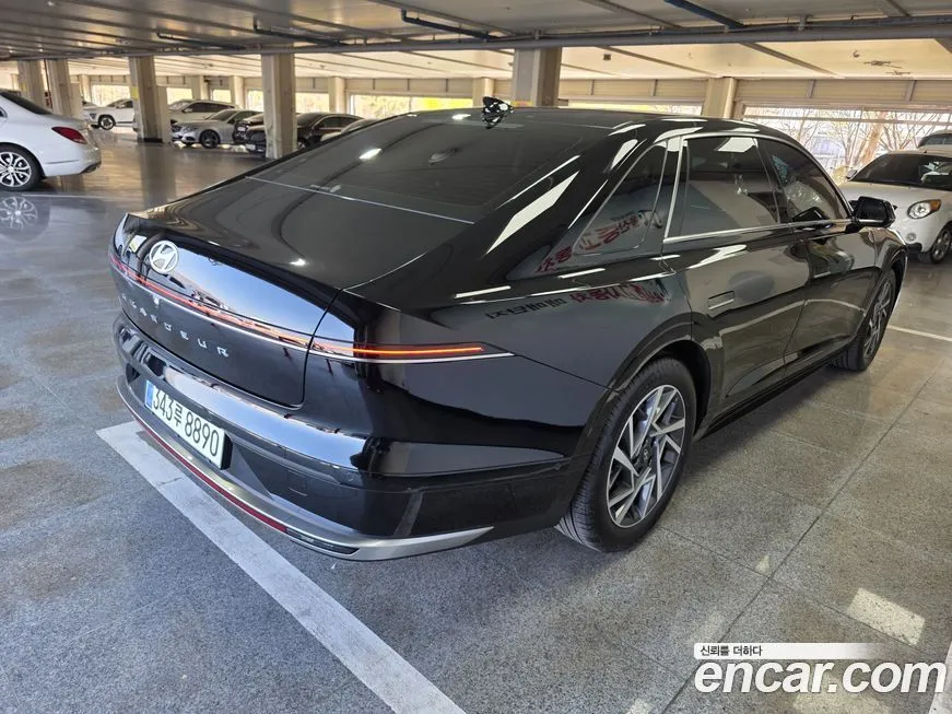Hyundai Grandeur — фото 10