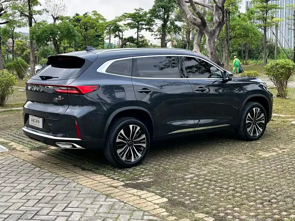 Exeed Lingyun 2024 из CN, фото 10