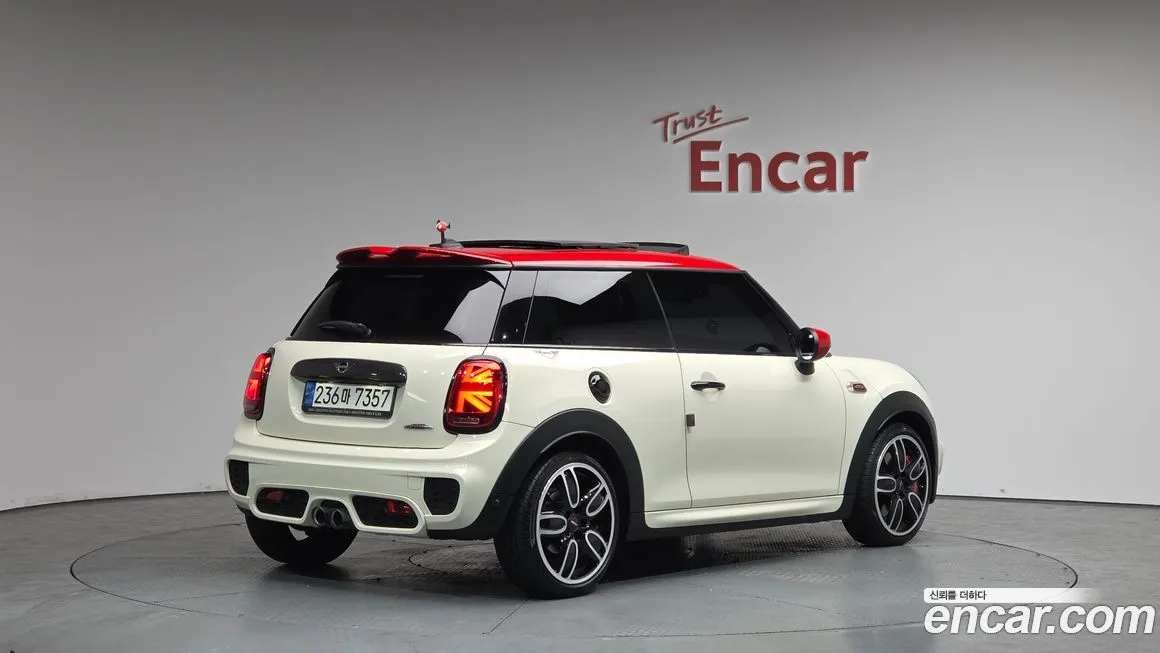 Mini Cooper 2021 из KR, фото 9