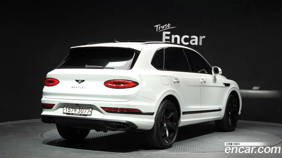 Bentley Bentayga 2023 из KR, фото 3