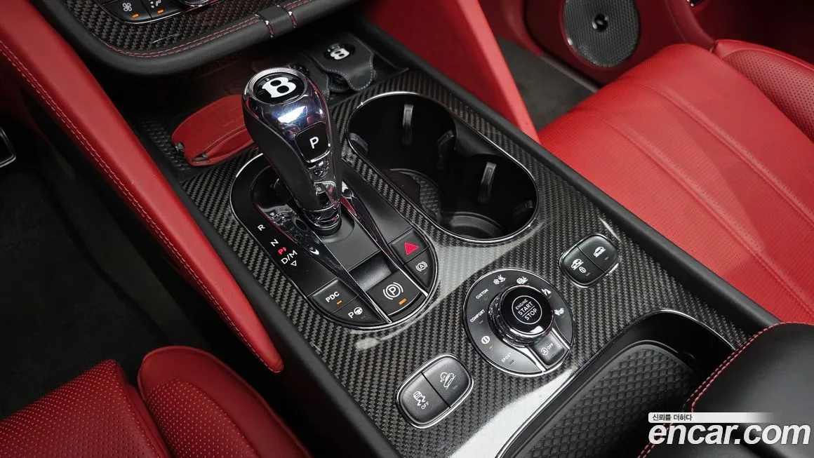 Bentley Bentayga 2023 из KR, фото 8