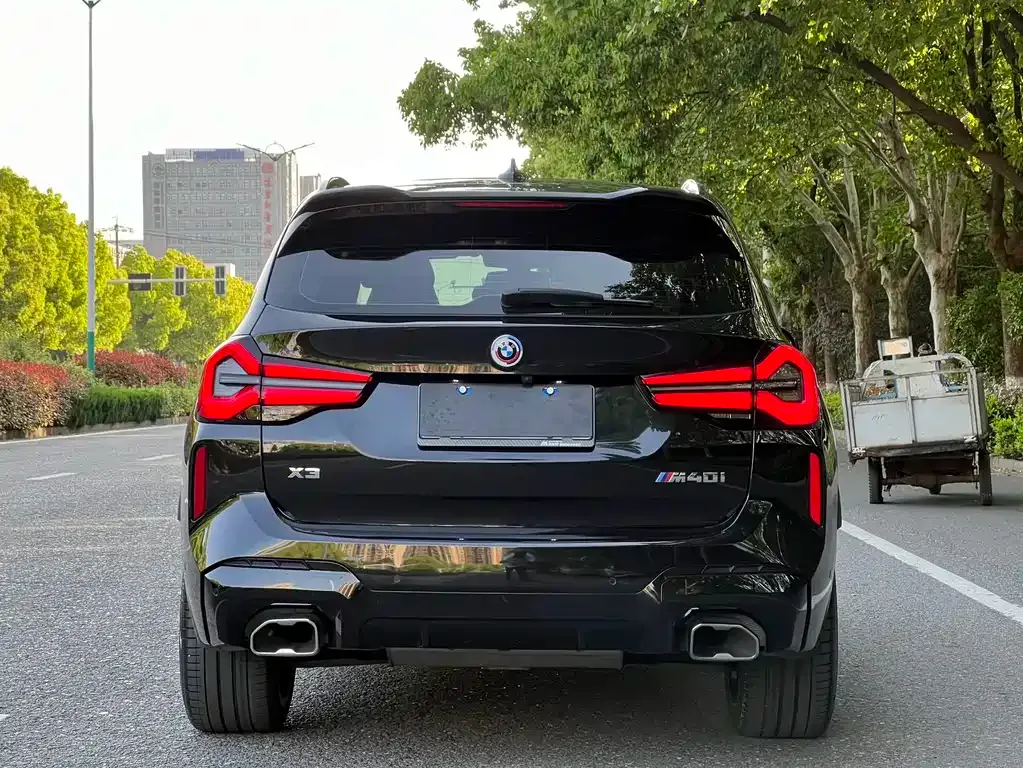 BMW X3 M40i 2023 из CN, фото 4