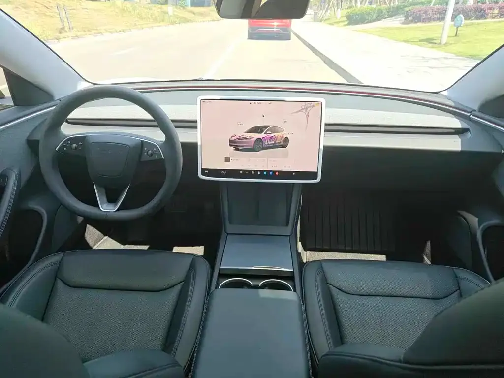 Tesla Model 3 — фото 5