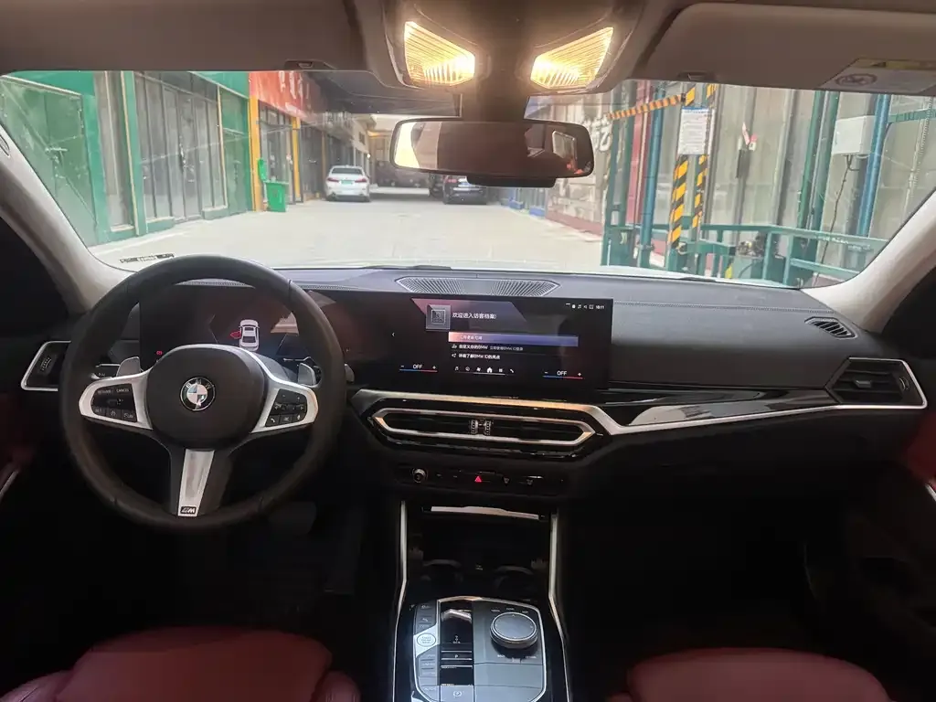 BMW 3 Series 2024 из CN, фото 9