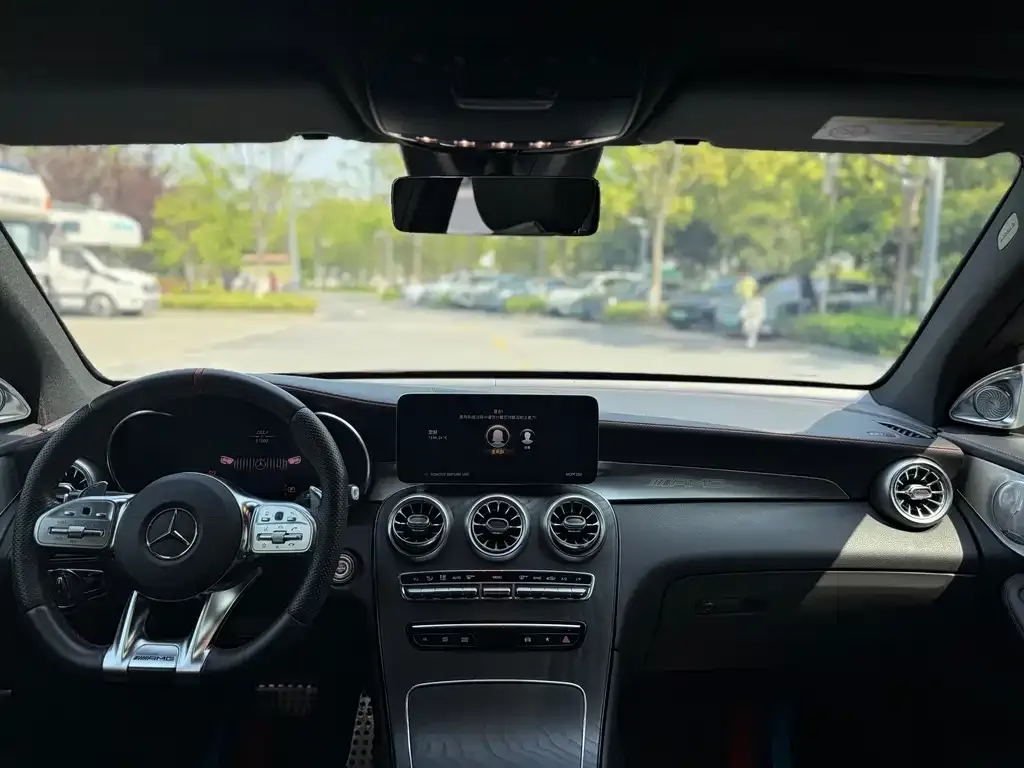 Mercedes-Benz GLC AMG 2023 из CN, фото 2