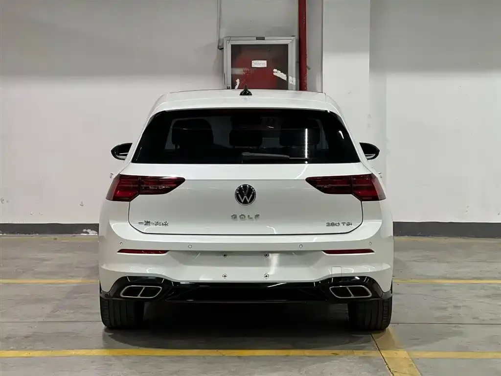 Volkswagen Golf 2022 из CN, фото 6