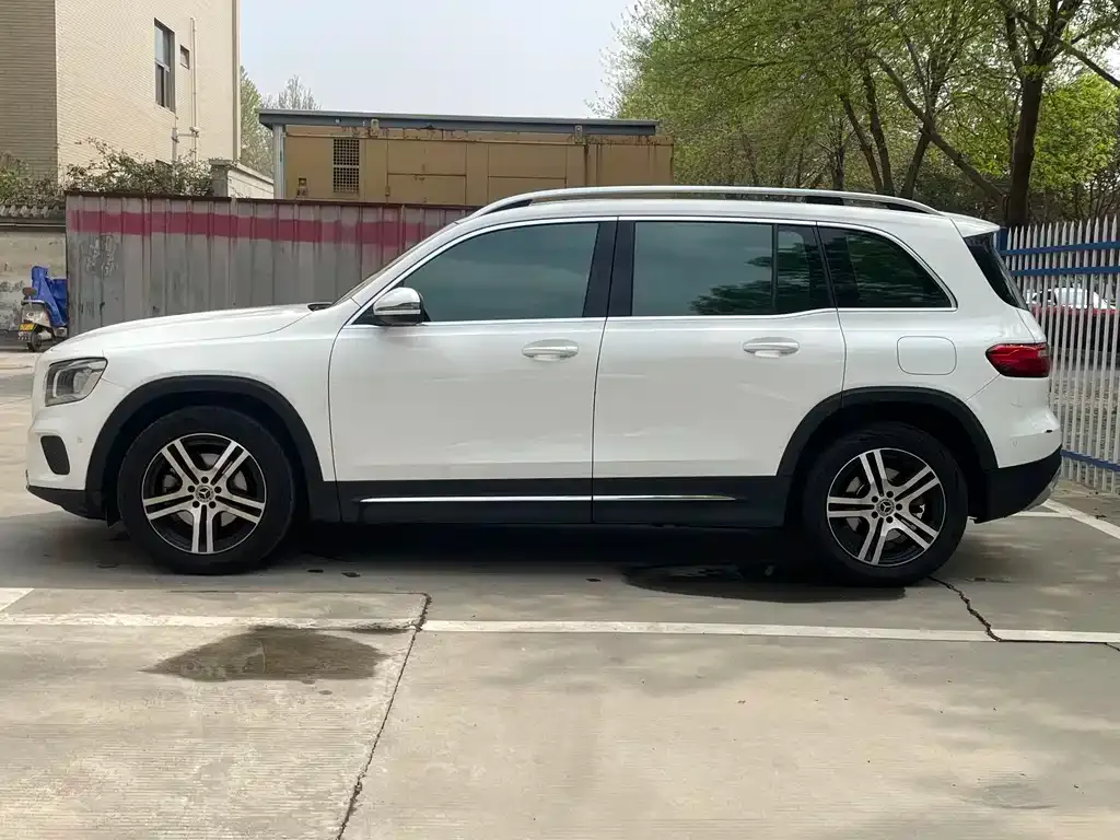 Mercedes-Benz GLB 2021 из CN, фото 8