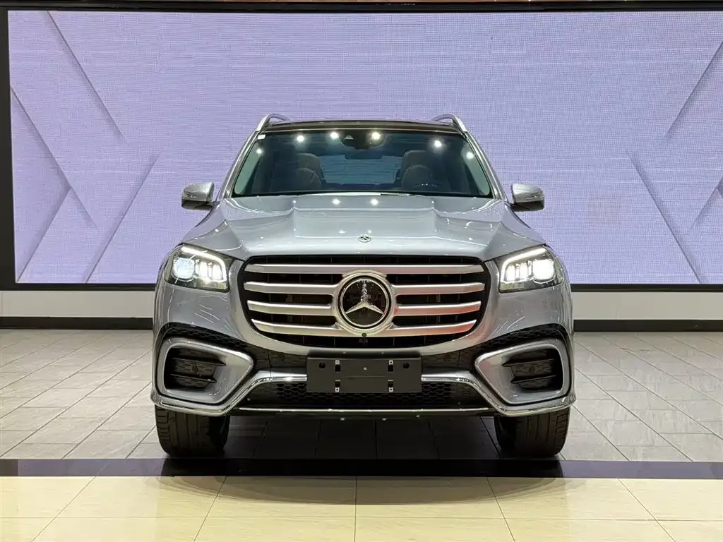 Mercedes-Benz GLS — фото 7