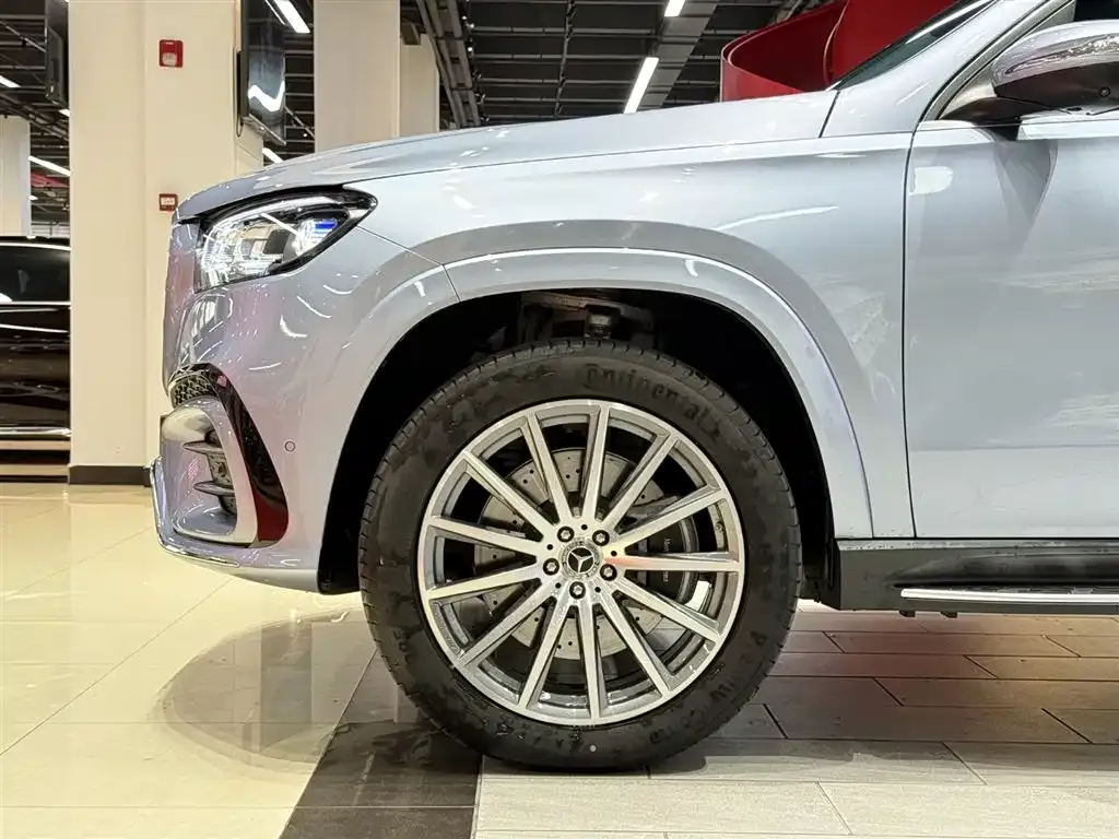 Mercedes-Benz GLS — фото 3