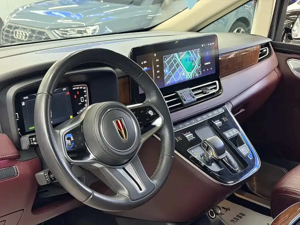 Hongqi HQ9 2023 из CN, фото 3