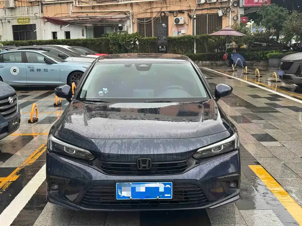 Honda Civic — фото 9