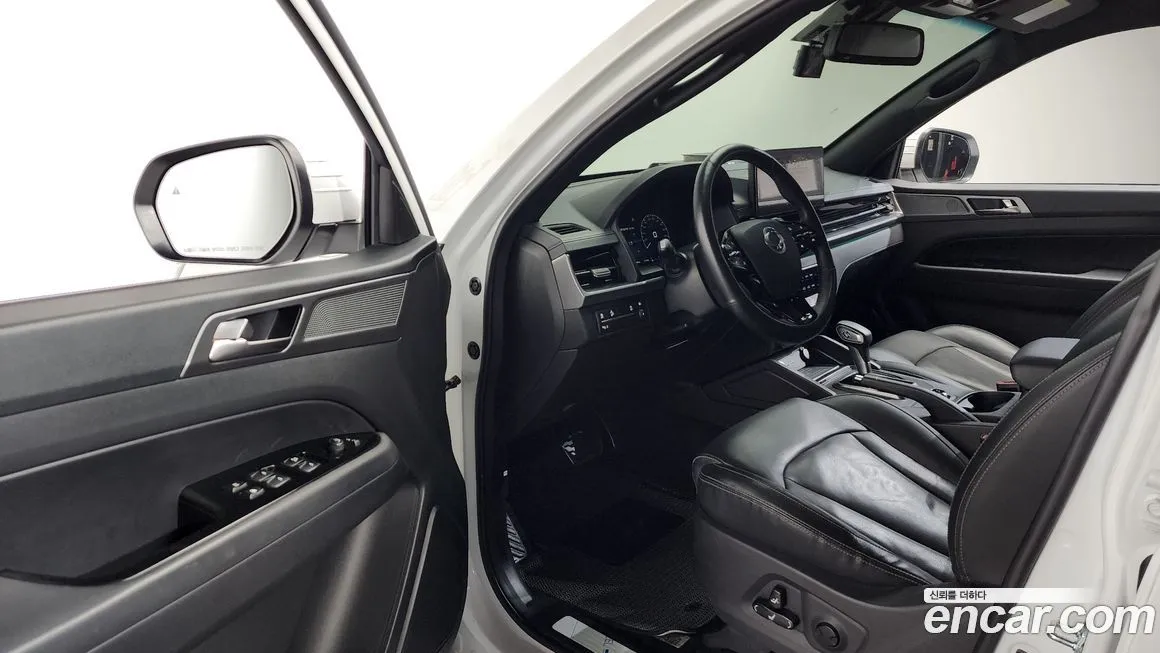 KG Mobility (Ssangyong) Rexton — фото 10