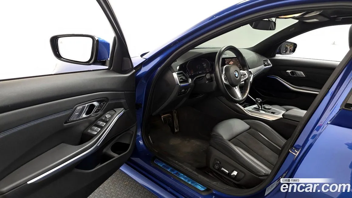 BMW 3-Series 2022 из KR, фото 7