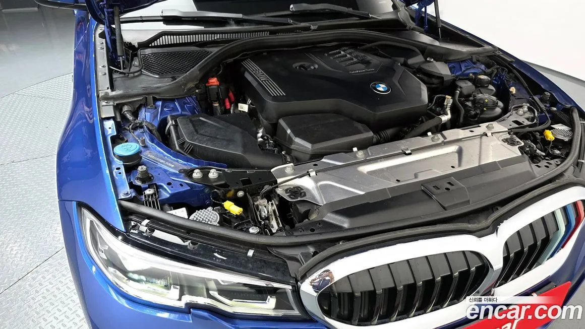 BMW 3-Series 2022 из KR, фото 10