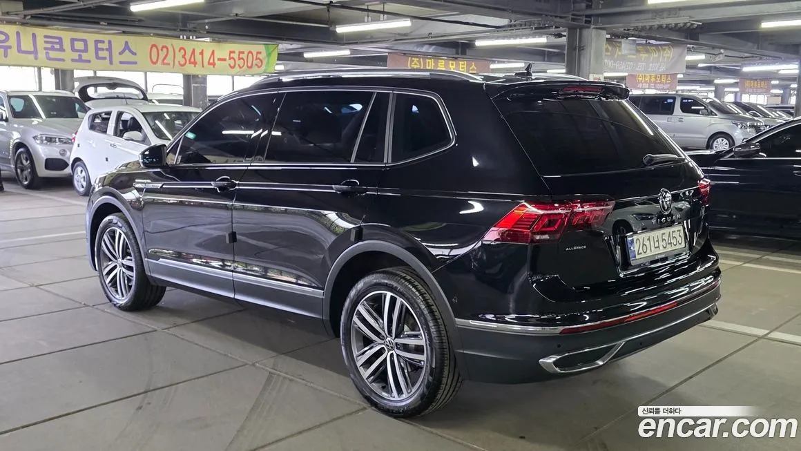 Volkswagen Tiguan — фото 4