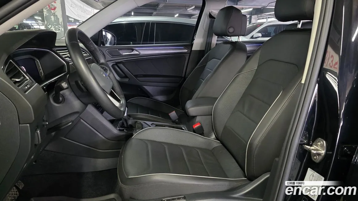 Volkswagen Tiguan — фото 10