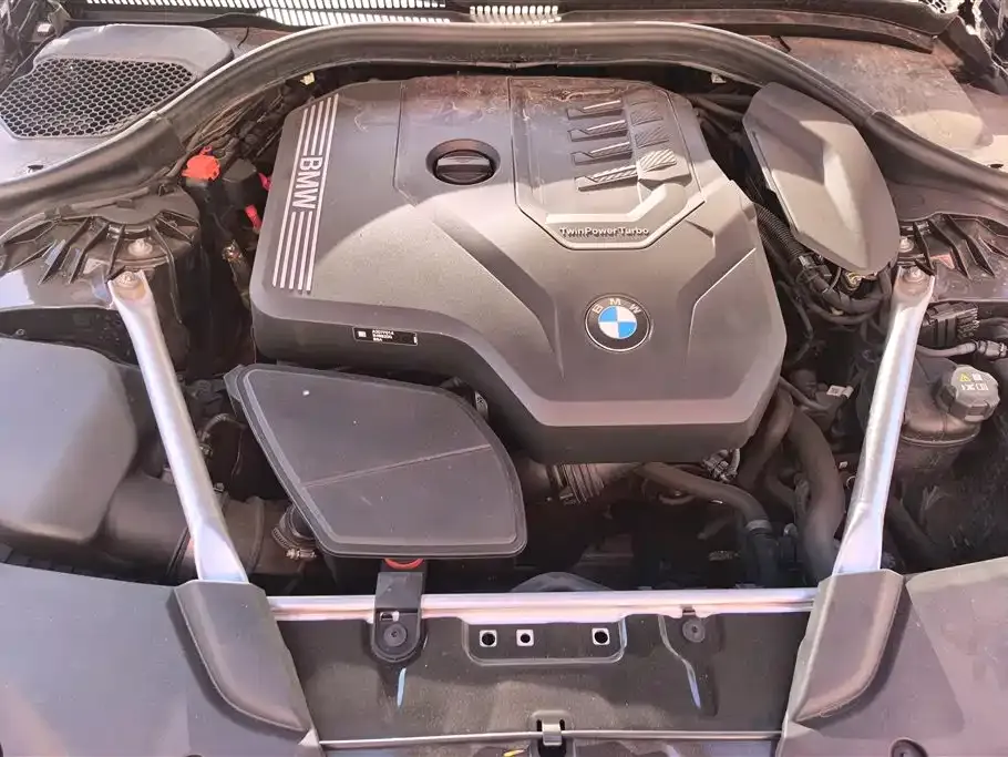 BMW 5 Series — фото 10