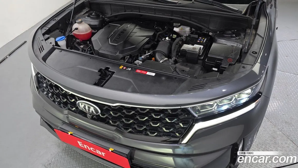 Kia Sorento — фото 9