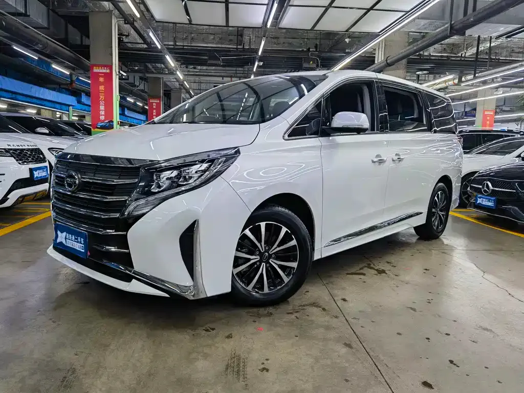 GAC Motor Trumpchi M8