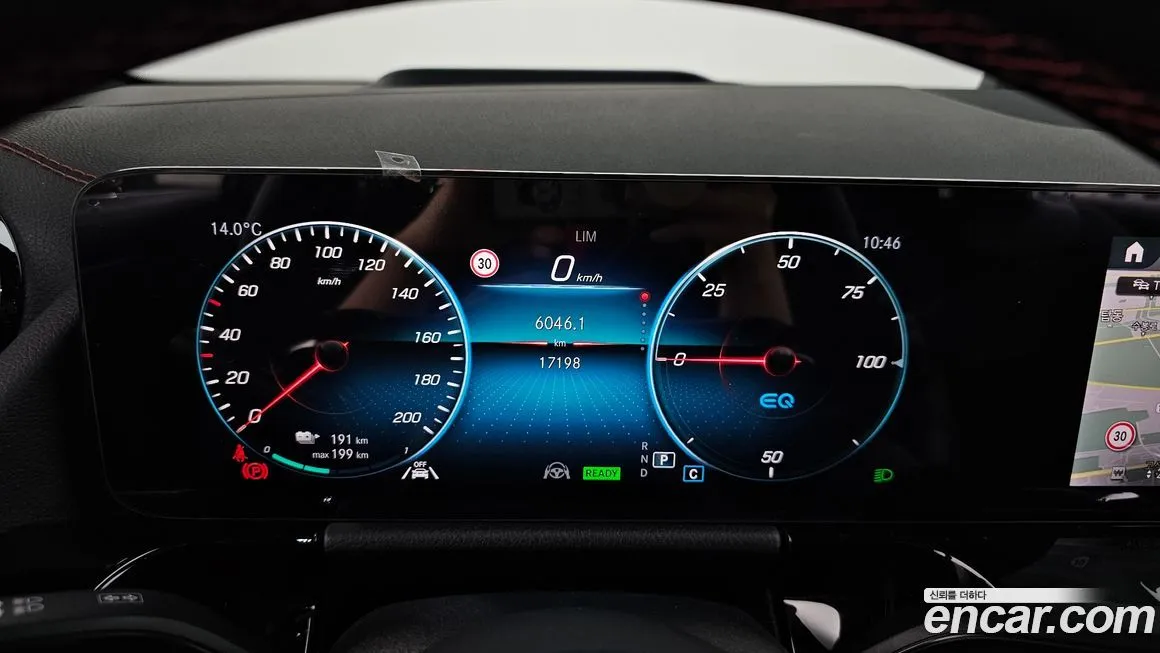 Mercedes-Benz EQA 2024 из KR, фото 3
