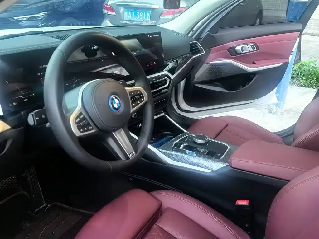 BMW i3 2023 из CN, фото 8