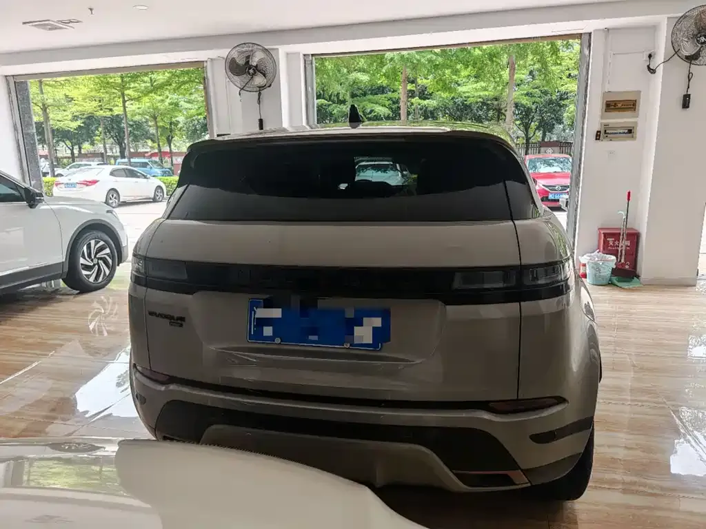 Land Rover Evoque — фото 8