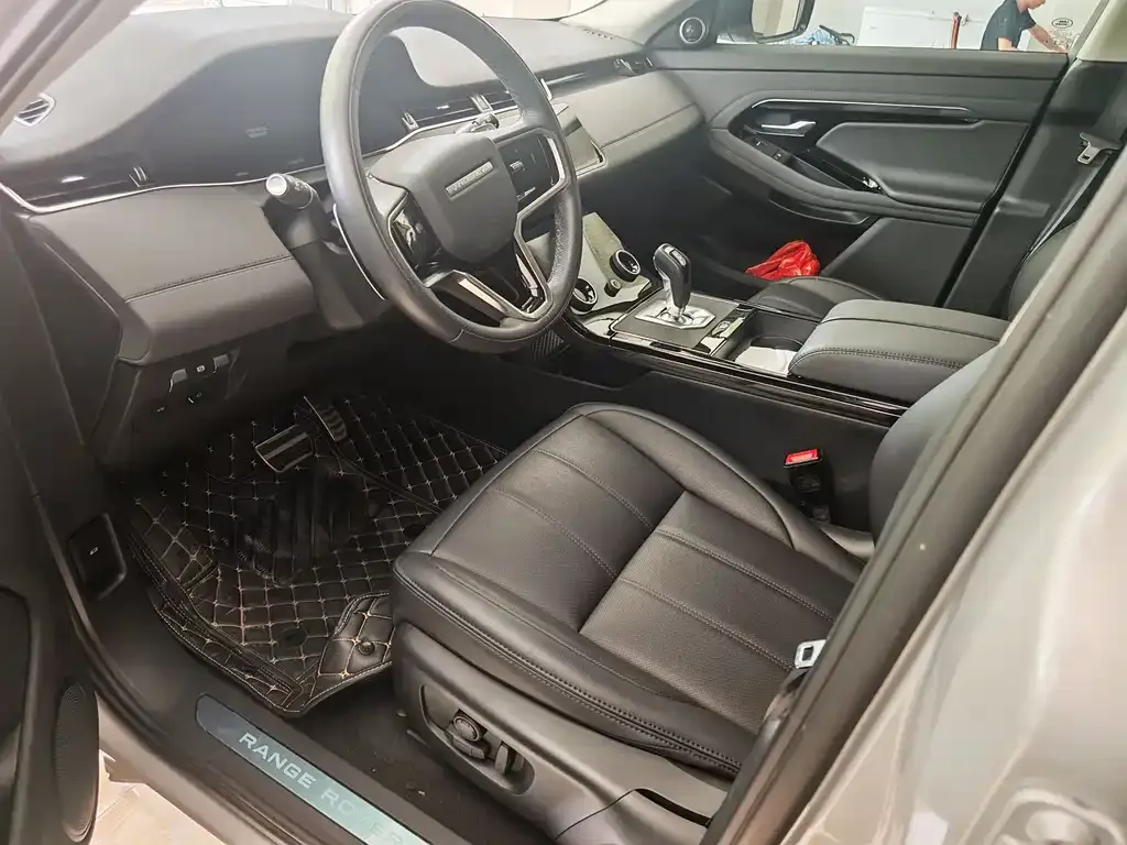 Land Rover Evoque — фото 6