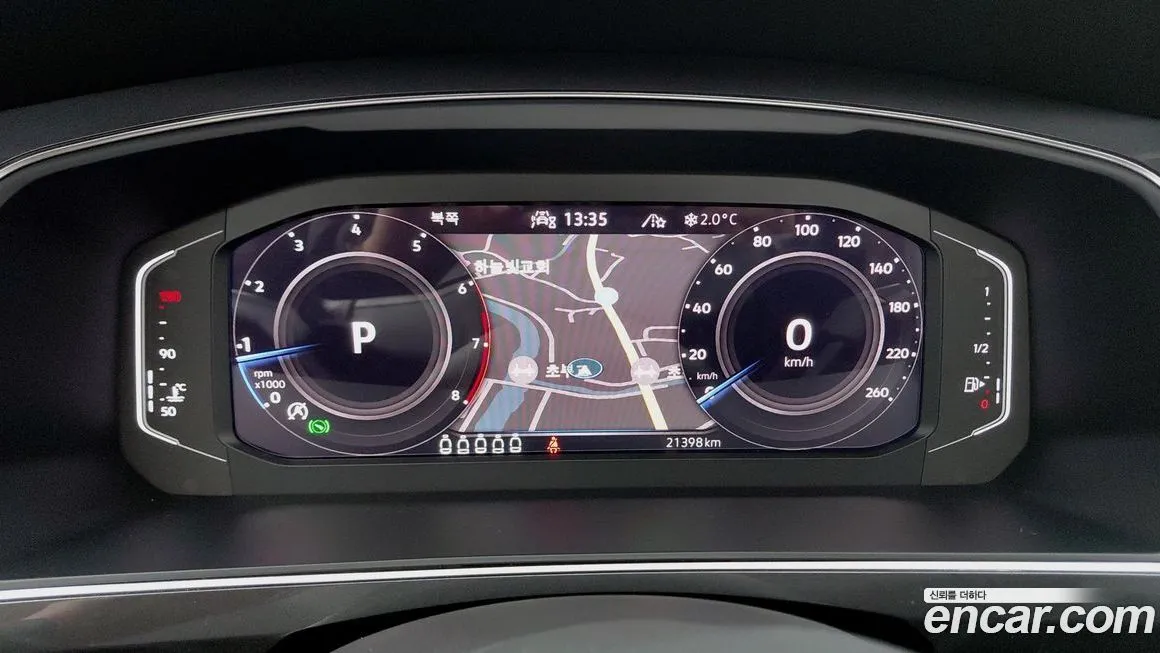 Volkswagen Tiguan — фото 4