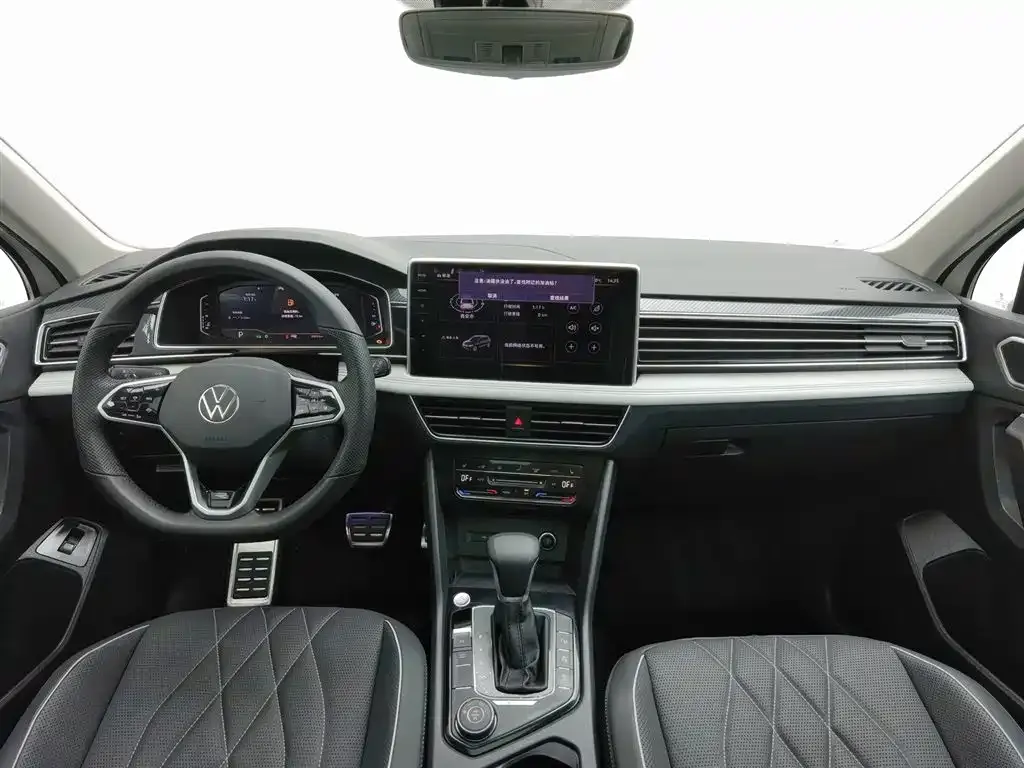 Volkswagen Tiguan L 2022 из CN, фото 8