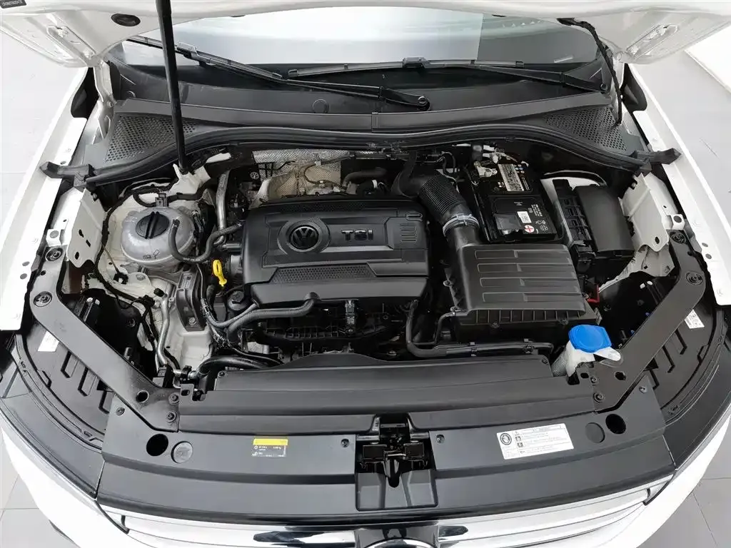 Volkswagen Tiguan L 2022 из CN, фото 10