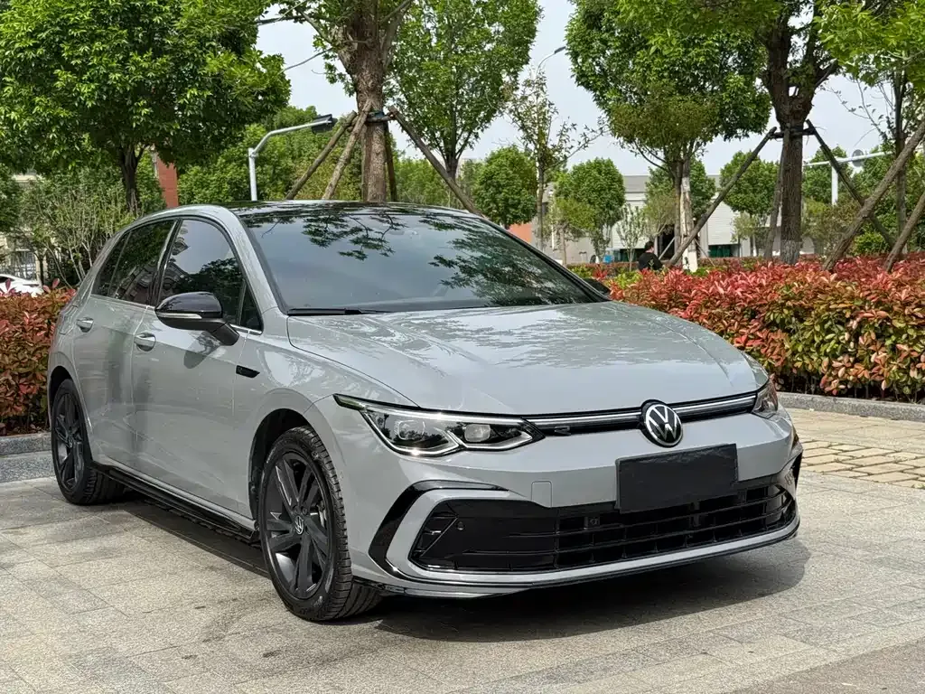 Volkswagen Golf 2022 из CN, фото 7