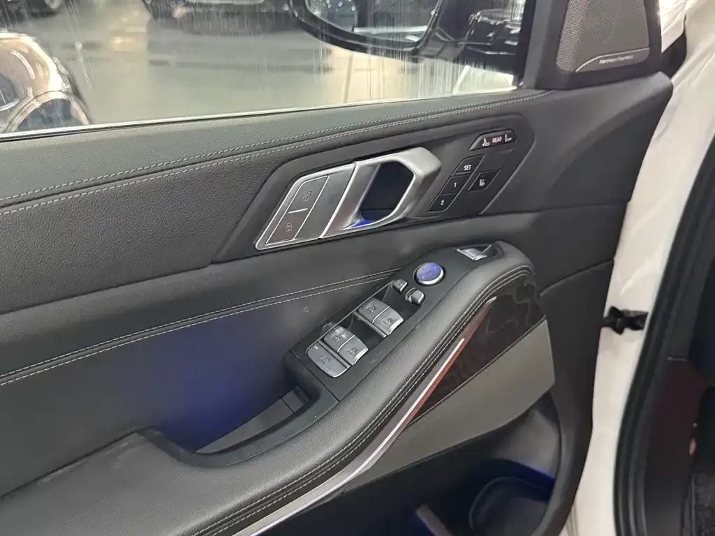BMW X7 2022 из CN, фото 2
