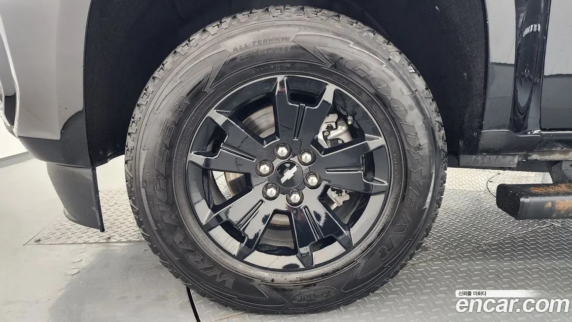 Chevrolet (GM Daewoo) Colorado 2021 из KR, фото 10