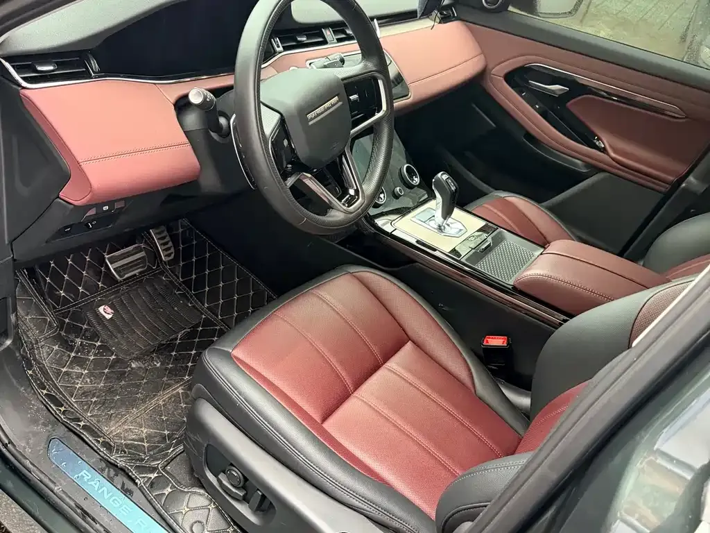 Land Rover Evoque 2023 из CN, фото 2