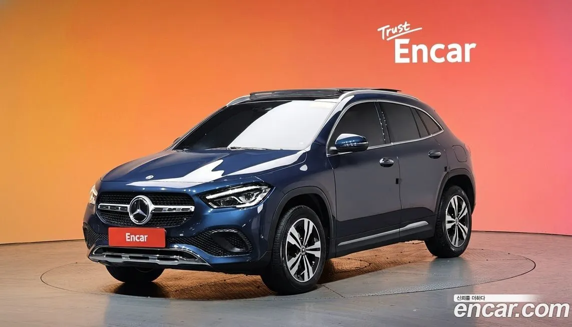 Mercedes-Benz GLA-Class