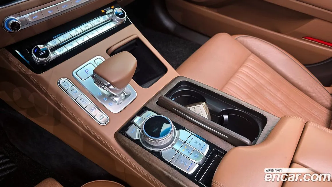 Genesis G90 — фото 9