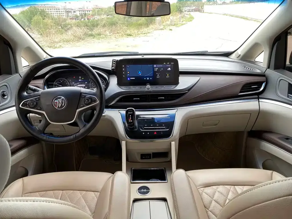Buick GL8 2023 из CN, фото 5