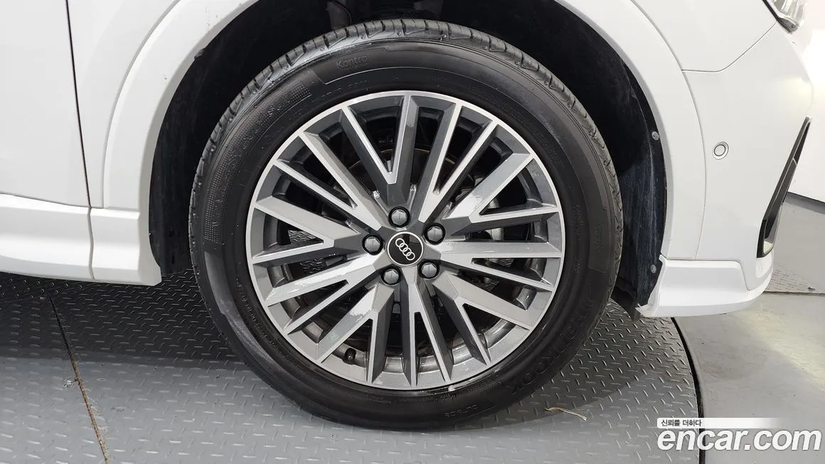 Audi Q3 2025 из KR, фото 7