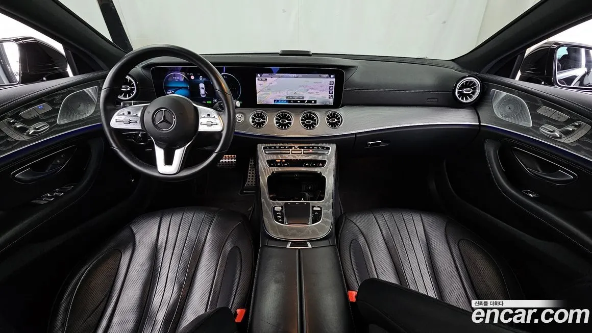Mercedes-Benz CLS-Class — фото 10