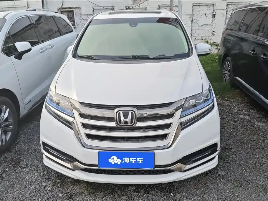 Honda Elysion 2021 из CN, фото 8