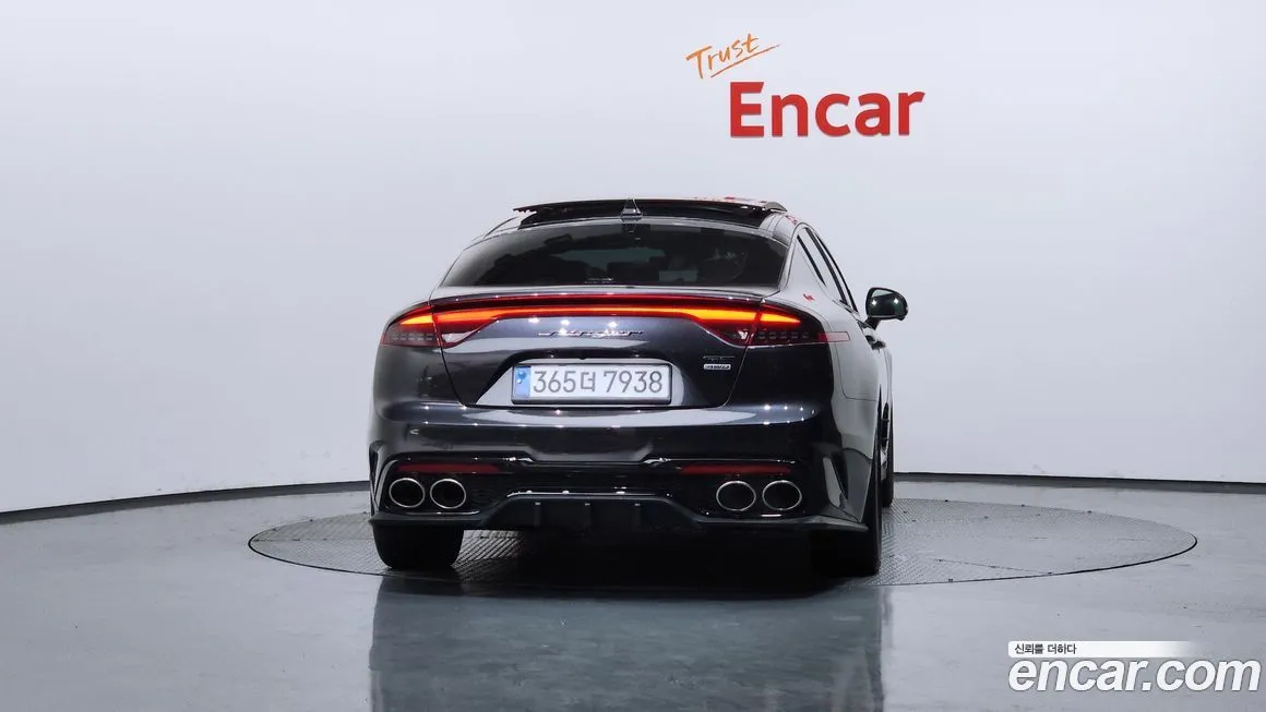 Kia Stinger 2021 из KR, фото 2