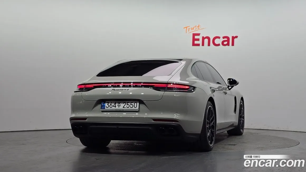 Porsche Panamera — фото 10