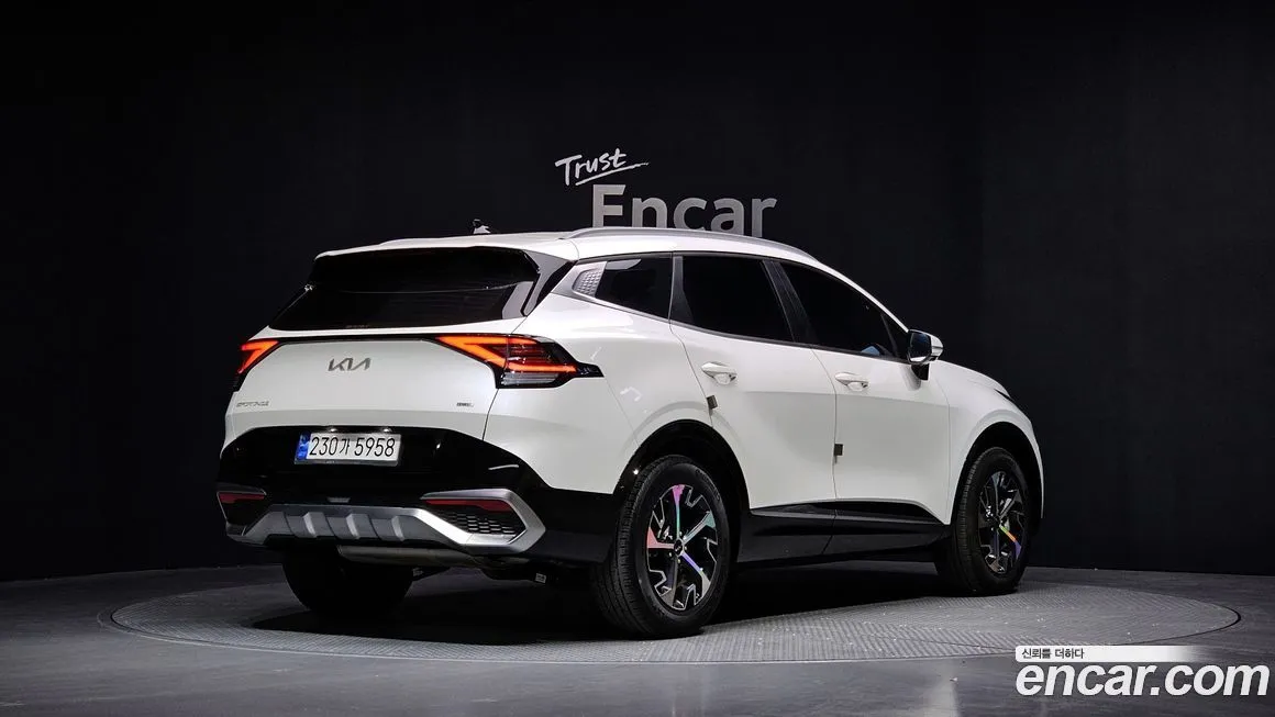 Kia Sportage — фото 4