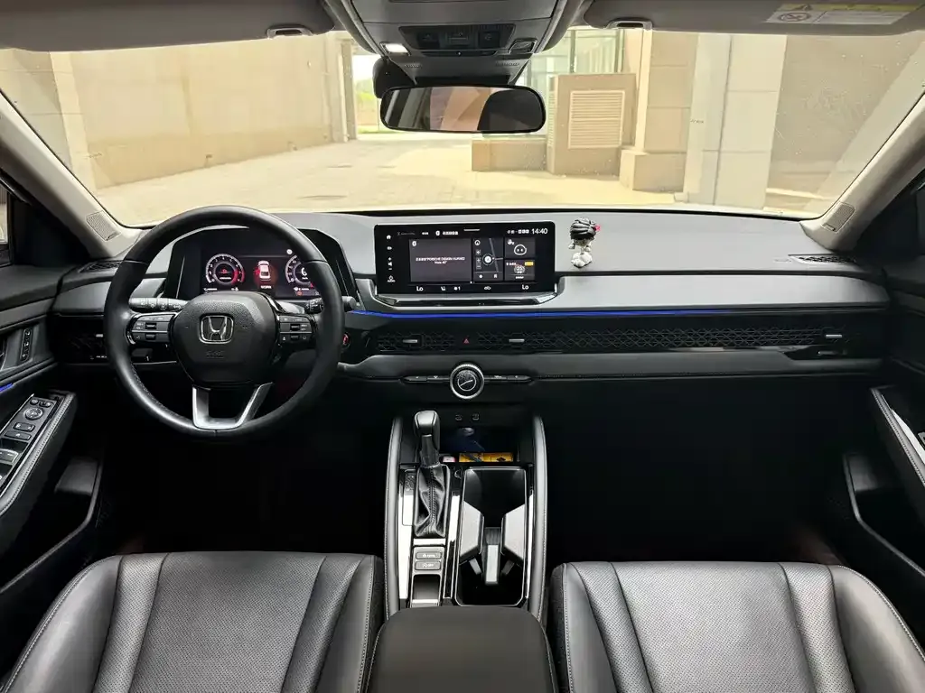 Honda Accord — фото 5