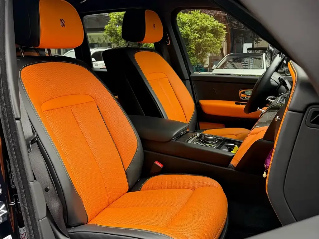 Rolls-Royce Cullinan 2023 из CN, фото 4