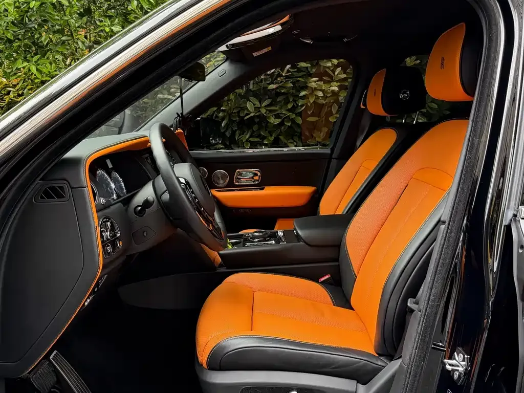 Rolls-Royce Cullinan 2023 из CN, фото 3