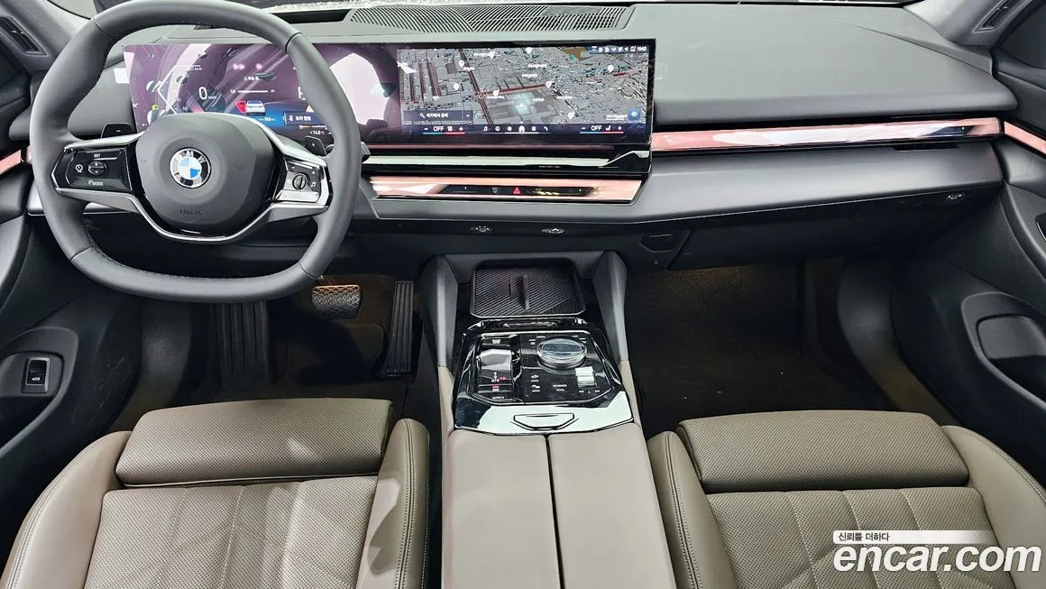 BMW 5-Series 2025 из KR, фото 10