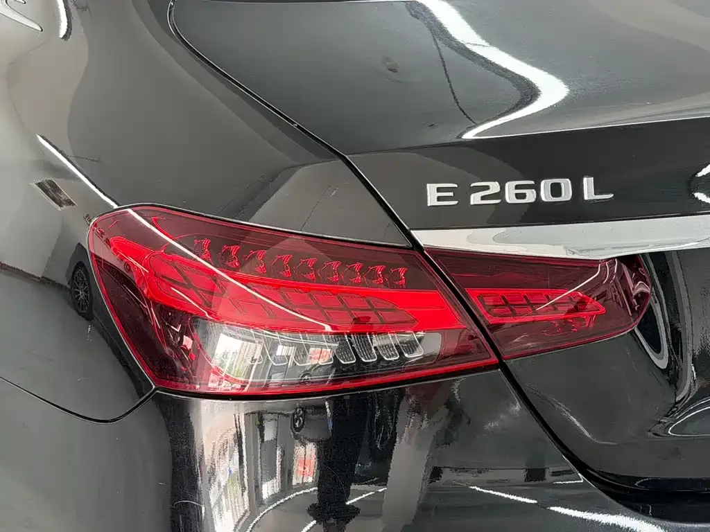 Mercedes-Benz E-Class 2021 из CN, фото 3