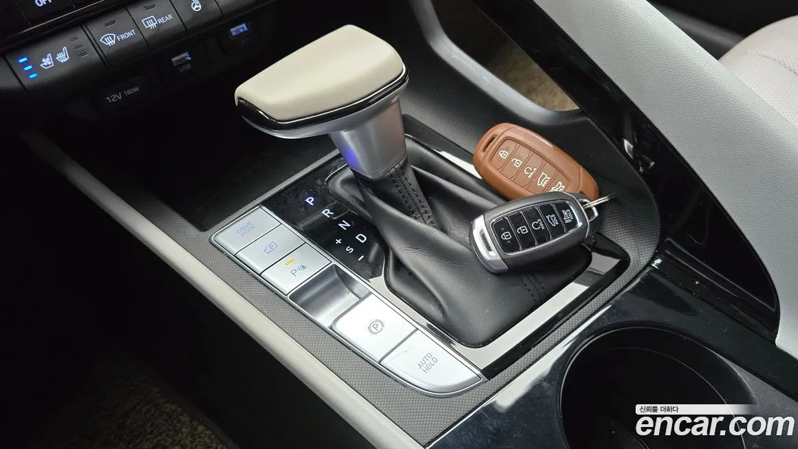 Hyundai AVANTE — фото 9